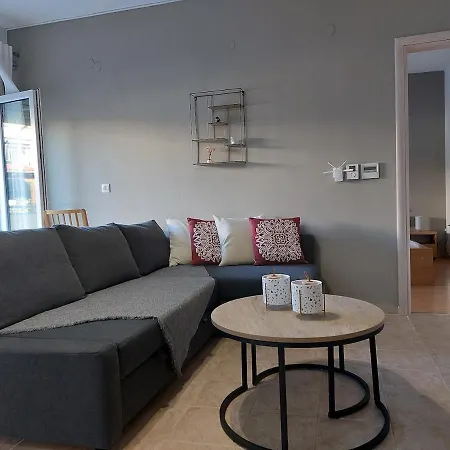 ρετιρέ στο κέντρο της κατερίνης *