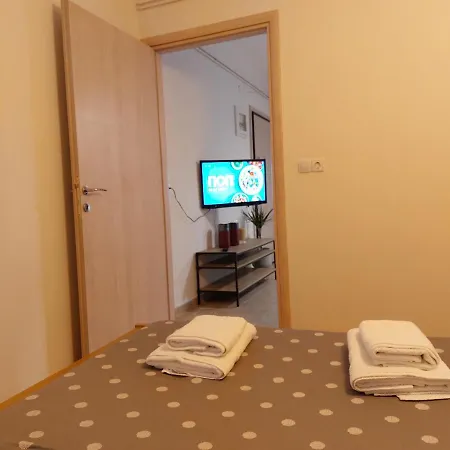 ρετιρέ στο κέντρο της κατερίνης Апартаменты Катерини